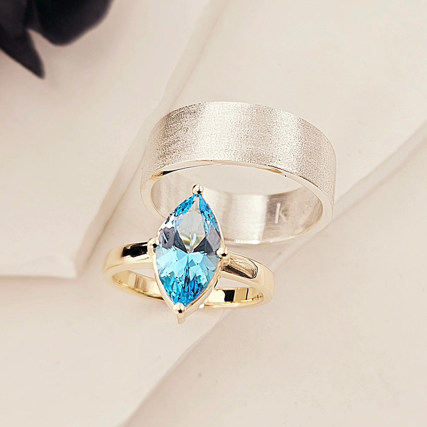 No ordinary ring for an extraordinary bride 💙