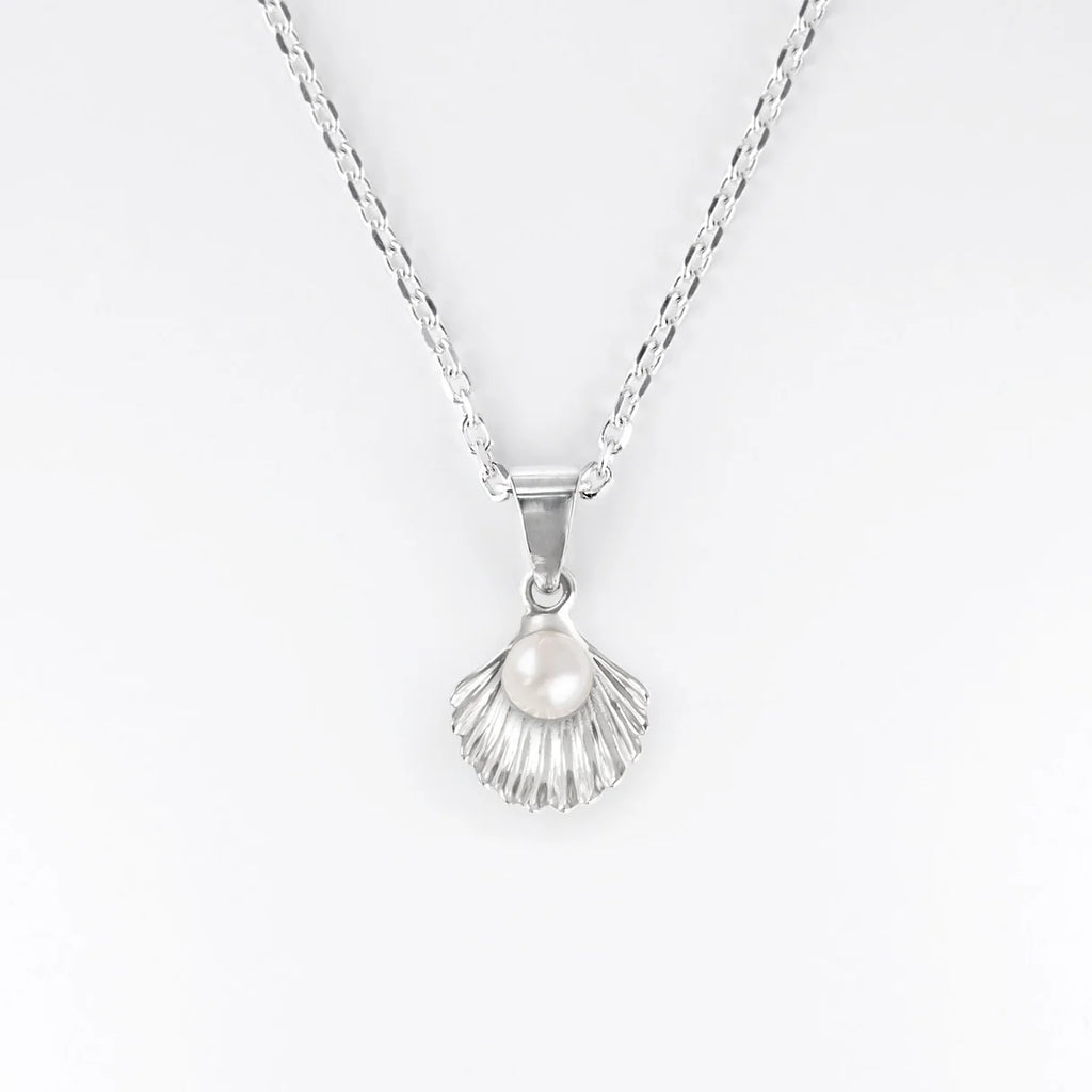 Venus Pearl Pendant in Sterling Silver