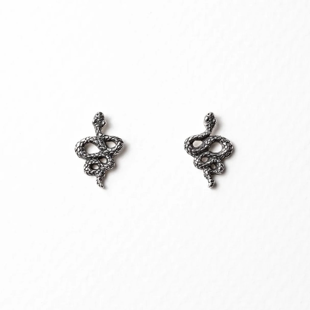 Snake studs