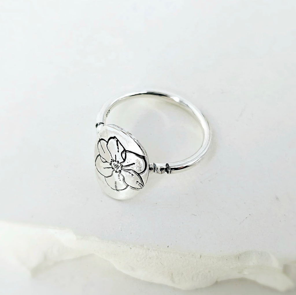 Celebrate Their Story: December - The Birth Flower Ring