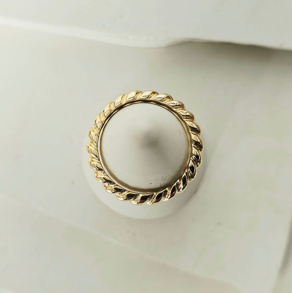 Discover Your Signature Stack: Rope Twist Band