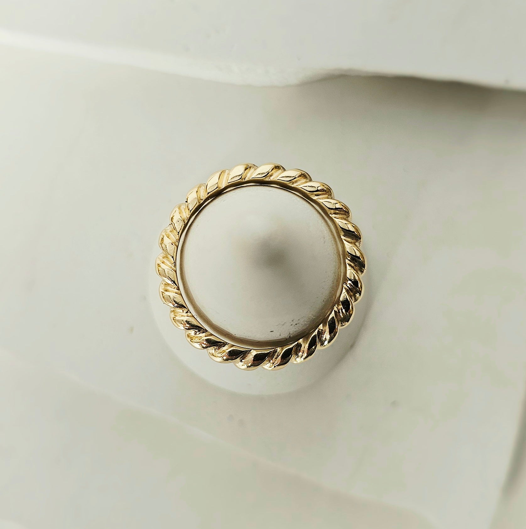 Discover Your Signature Stack: Rope Twist Band