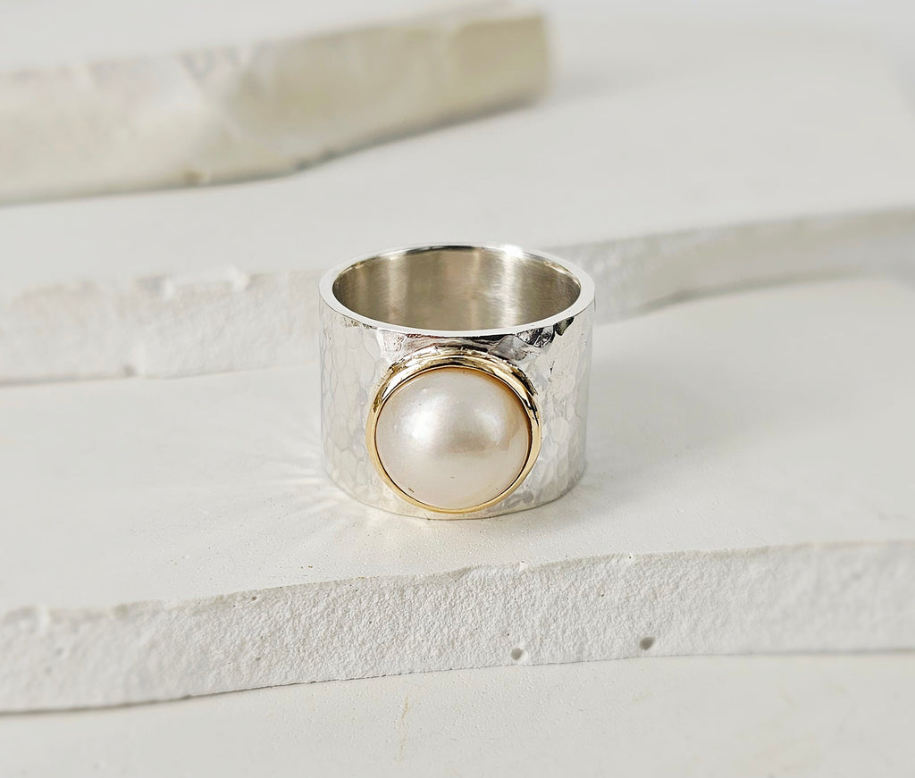 Discover Your Next Signature Piece: 11mm Cream Mabe Pearl Ring