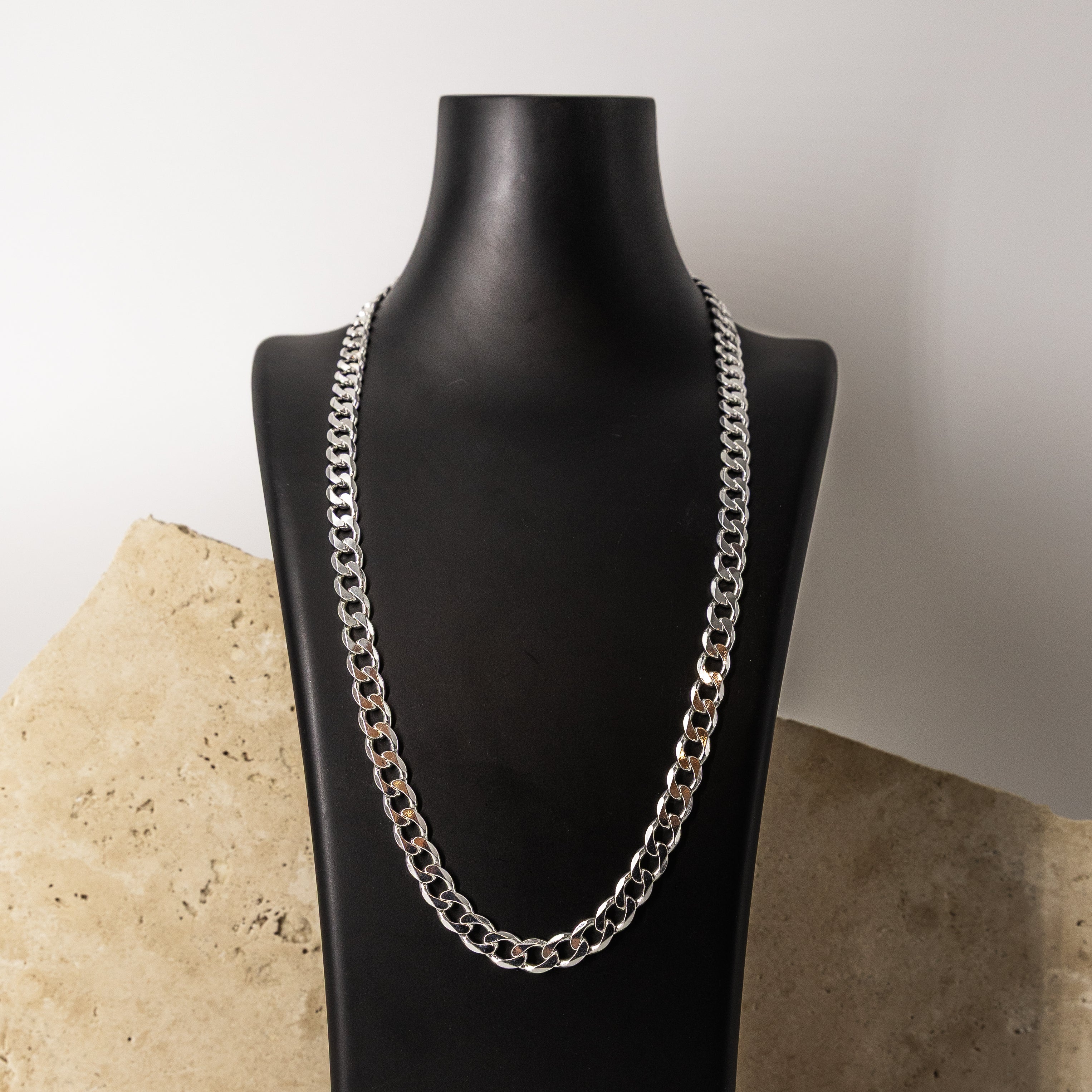 Flat Bevelled Diamond Cut Curb Chain
