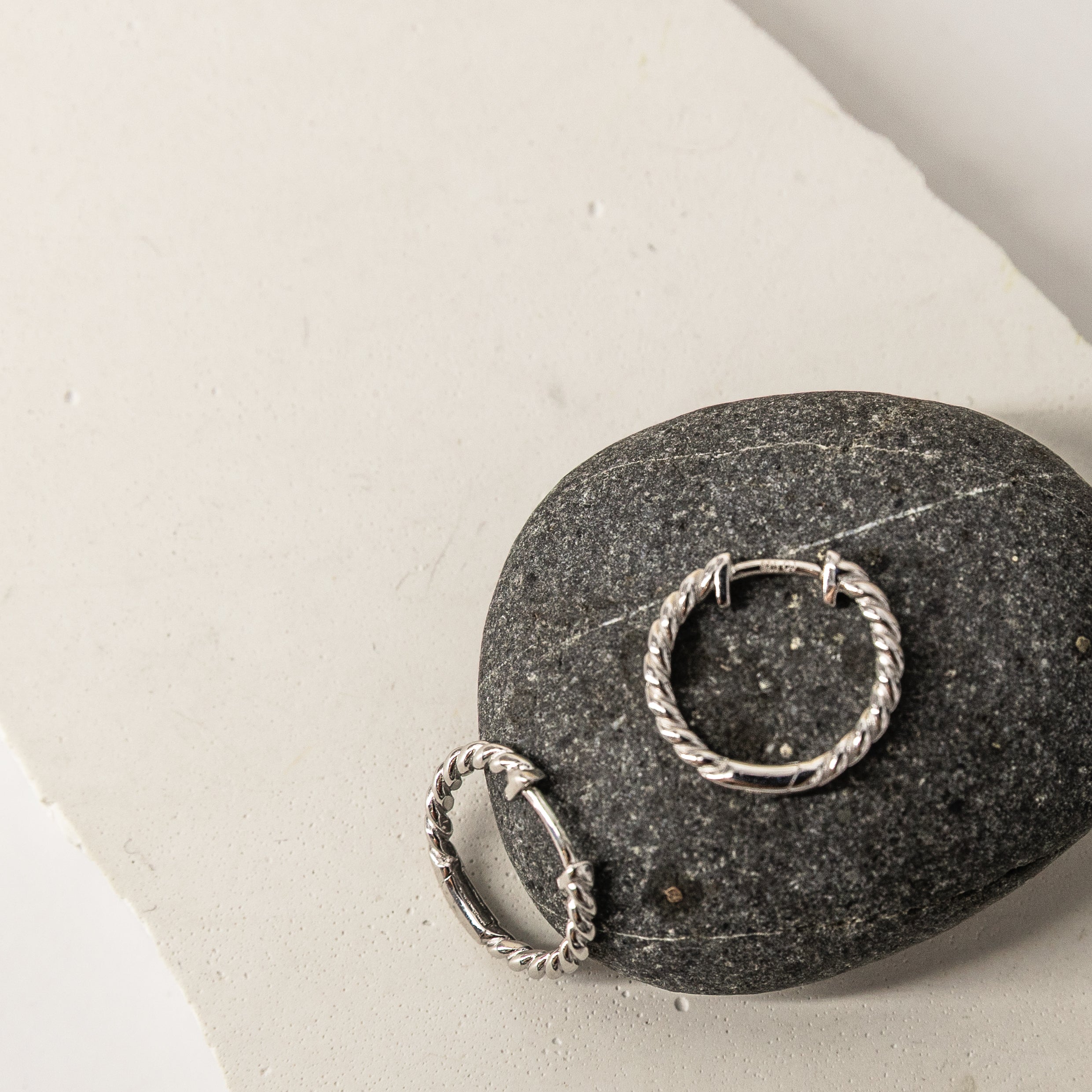 11mm Bubble Huggie Earring