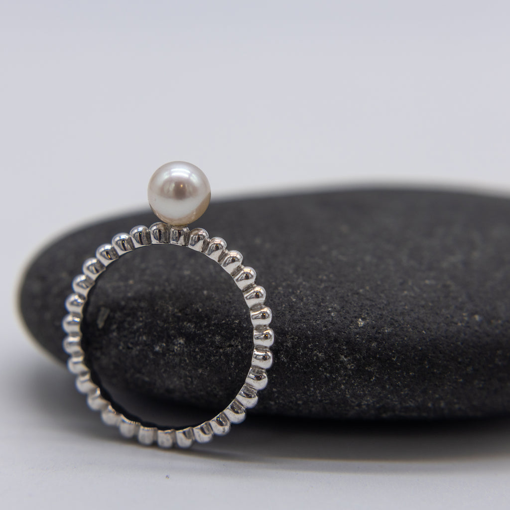 Pearl Ring