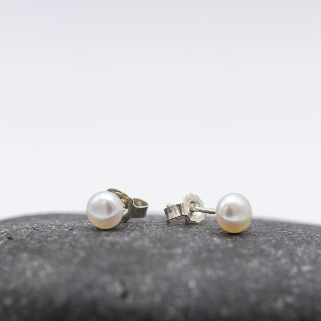 Pearl Studs