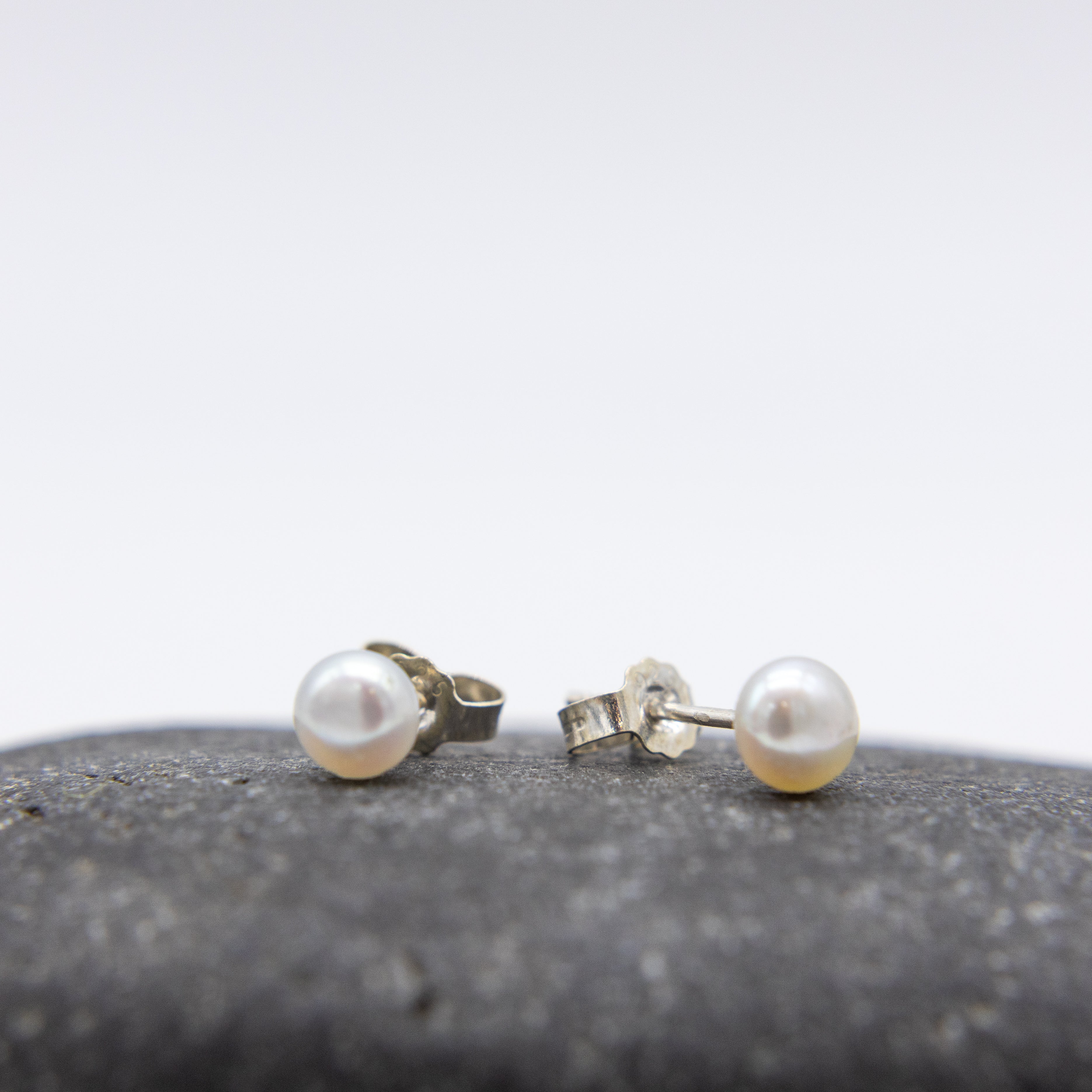 Pearl Studs