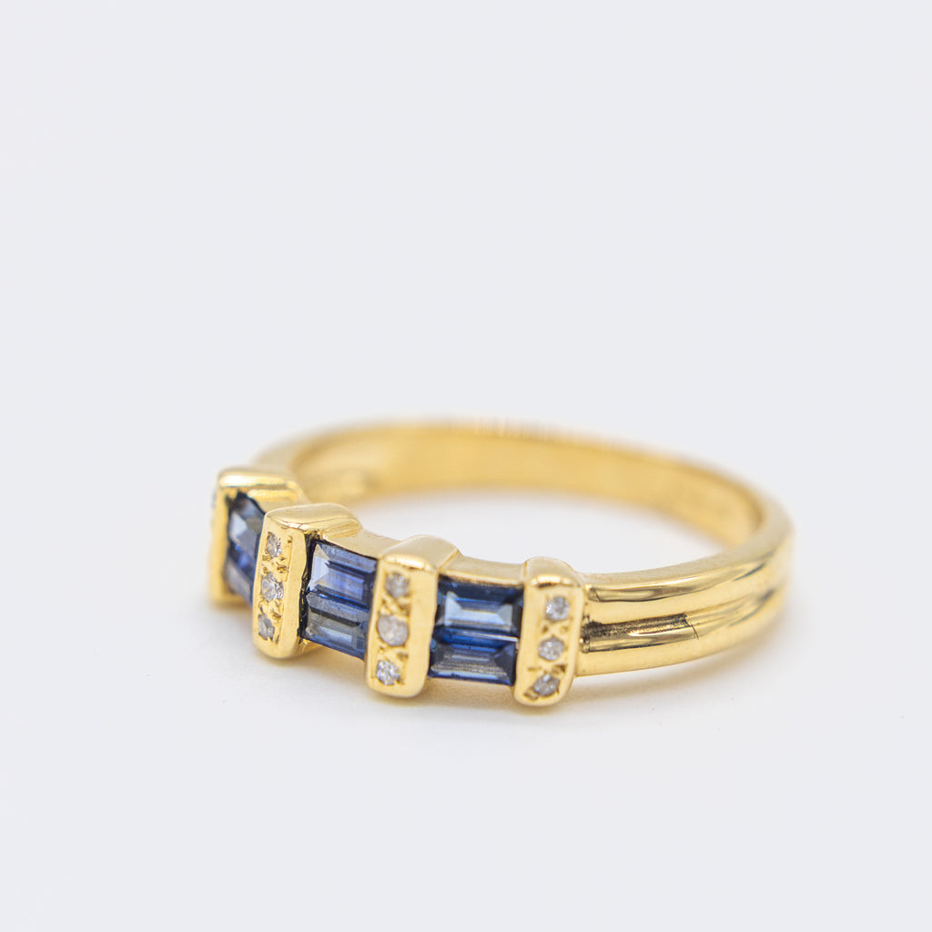 9ct Yellow Gold Sapphire Ring