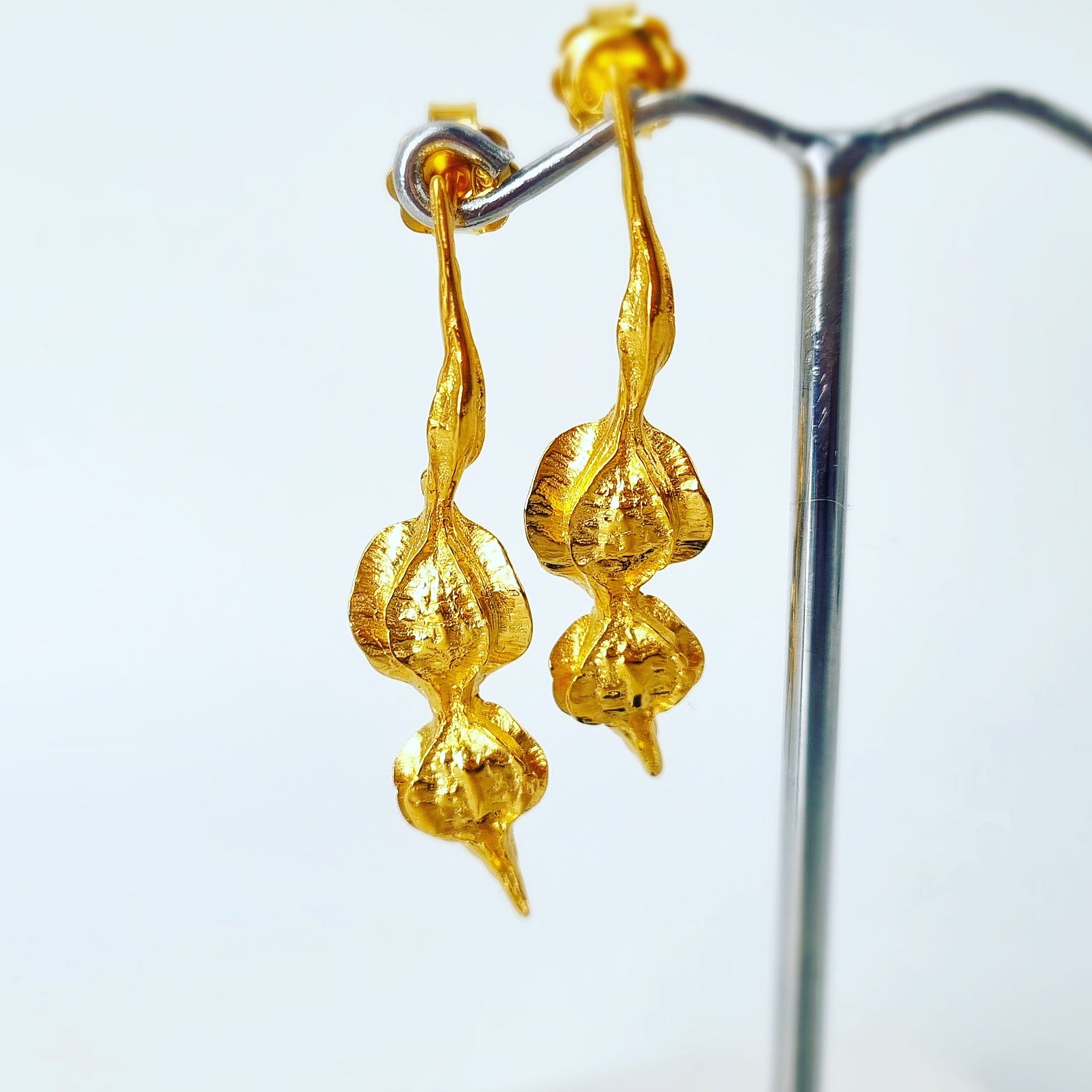 Kowhai Seed Pod Earrings: Nature's Artistry