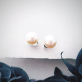 White Pearl Stud with Layered Leaf Piece