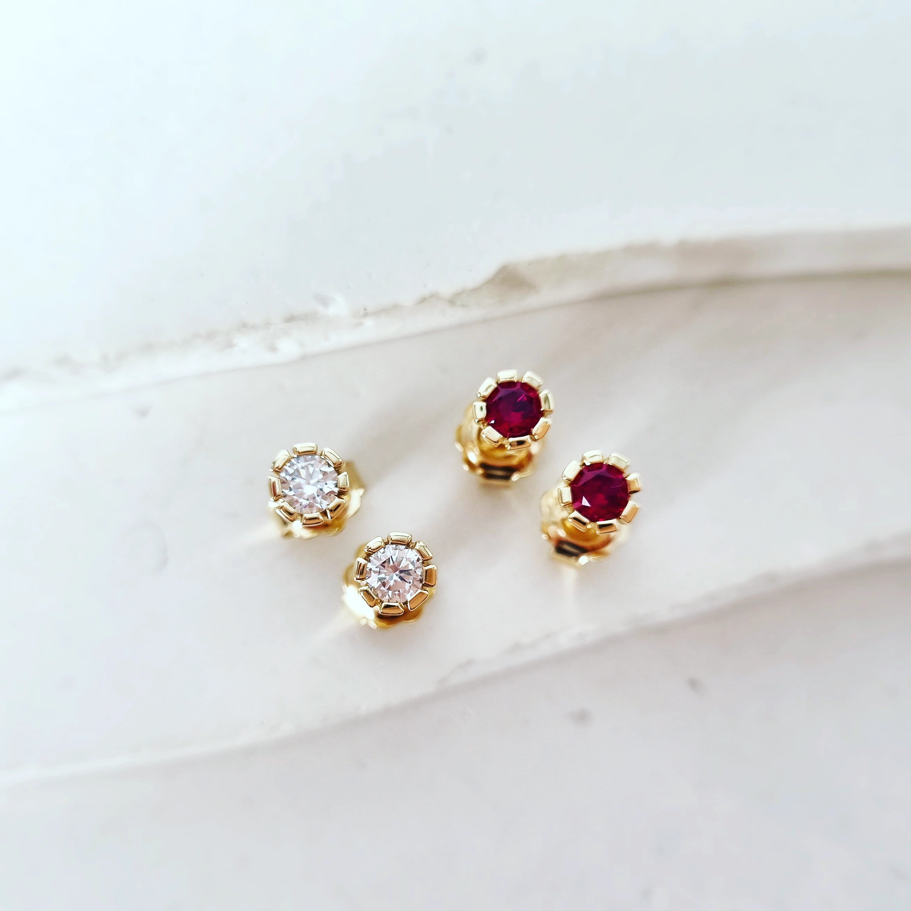 Elevate Your Everyday: 9ct Yellow Gold Lab Diamond Studs
