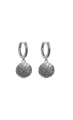 Kina Huggie Earrings