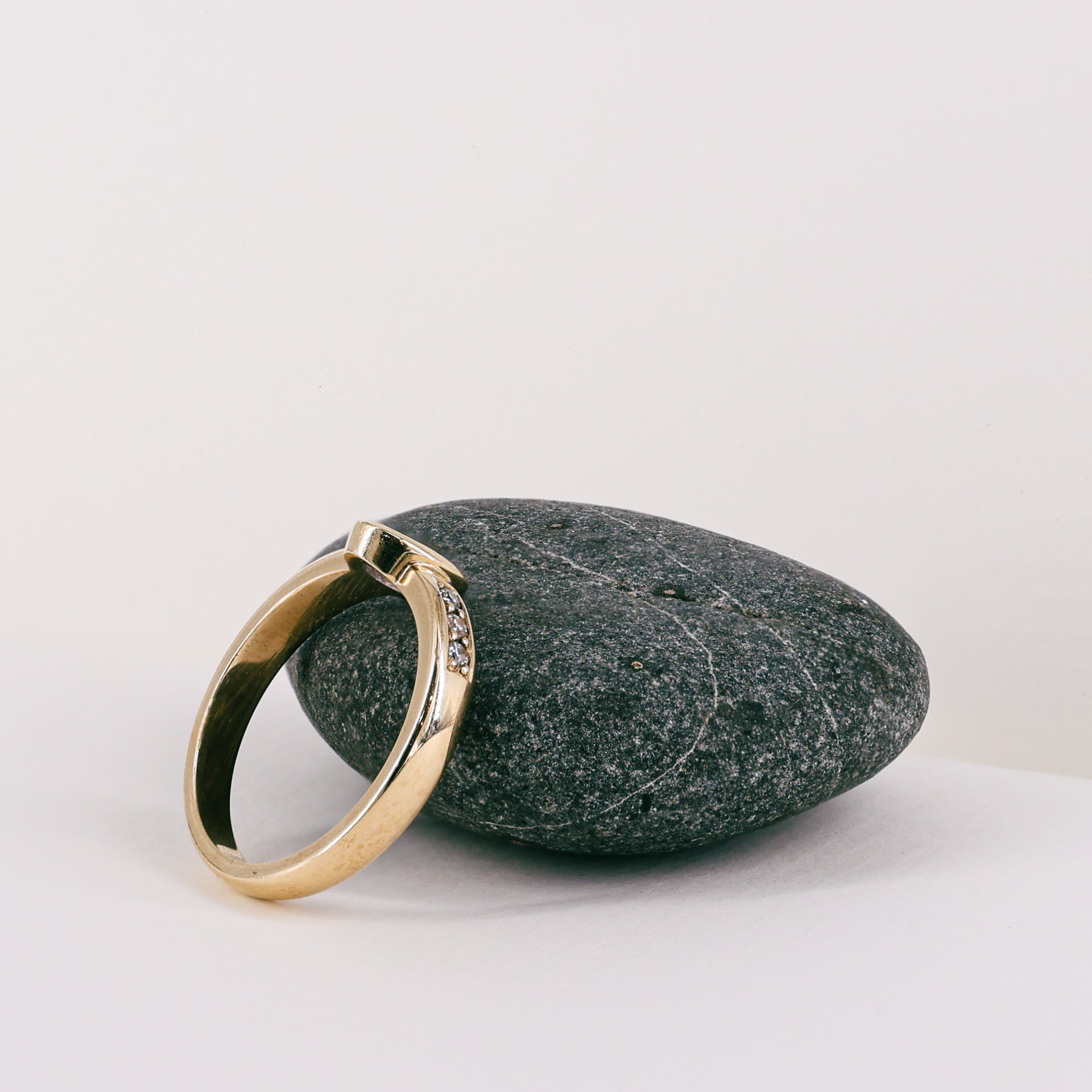 Oval White Sapphire 9ct Yellow Gold Ring