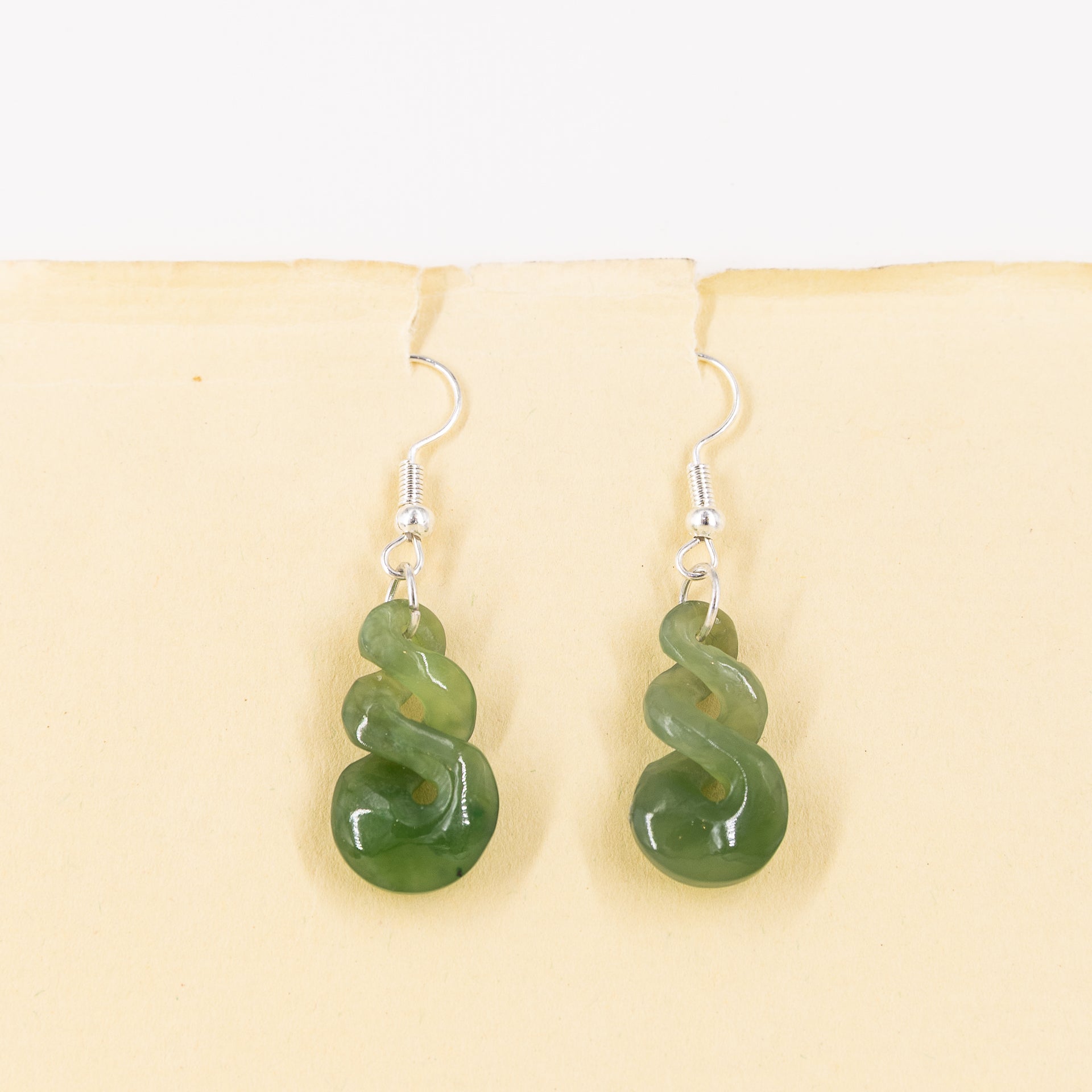 Pounamu Pikorua/Double Twist Earrings