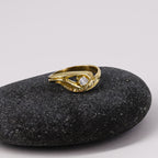 18ct Gold Elegant Teardrop Solitaire Ring