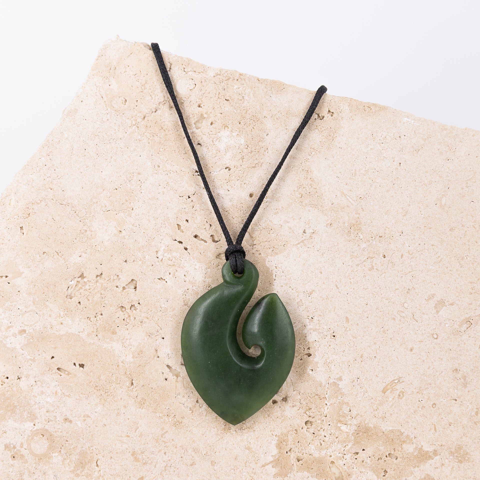 Pounamu Hei Matau/Hook Pendant