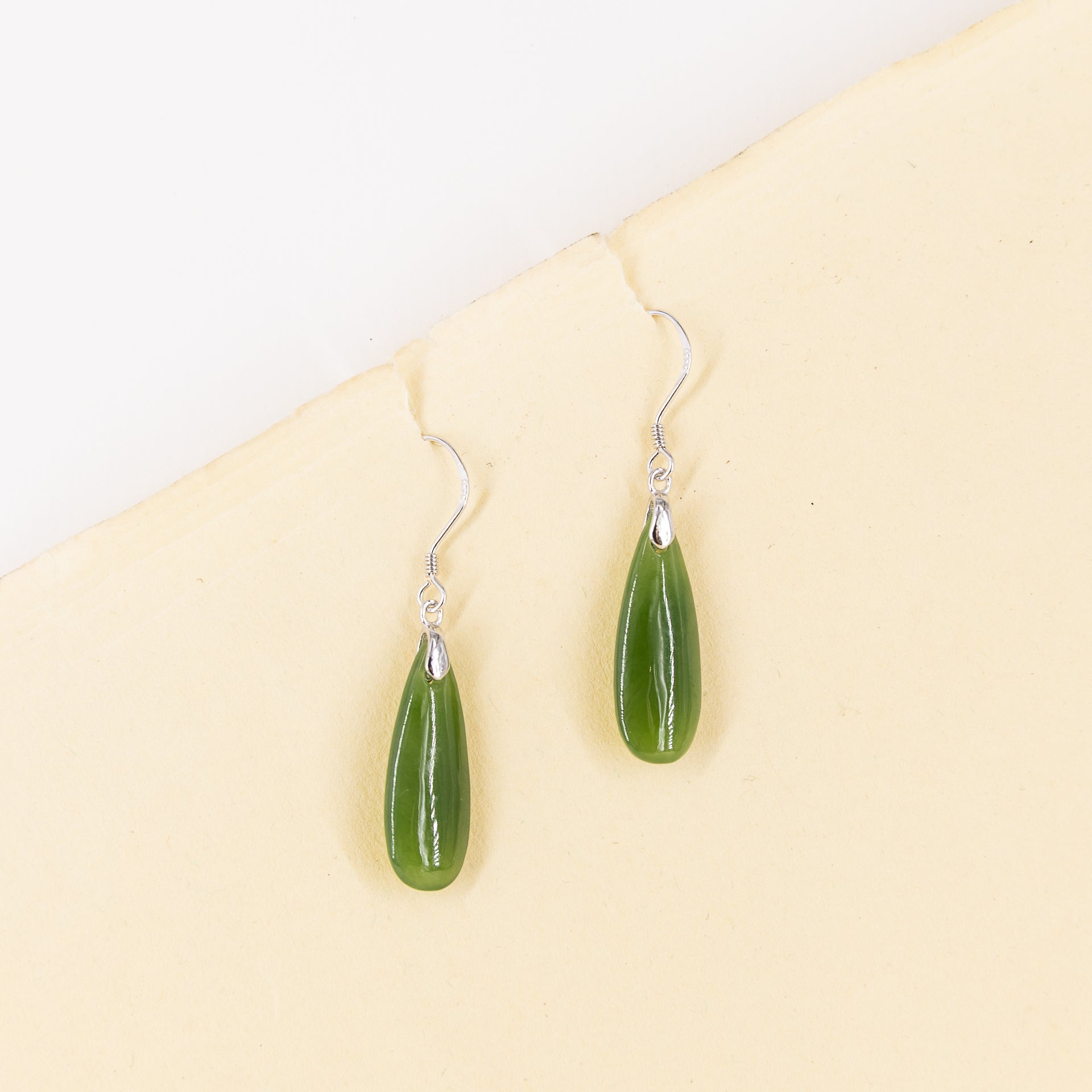 Pounamu Roimata/Teardrop Earrings