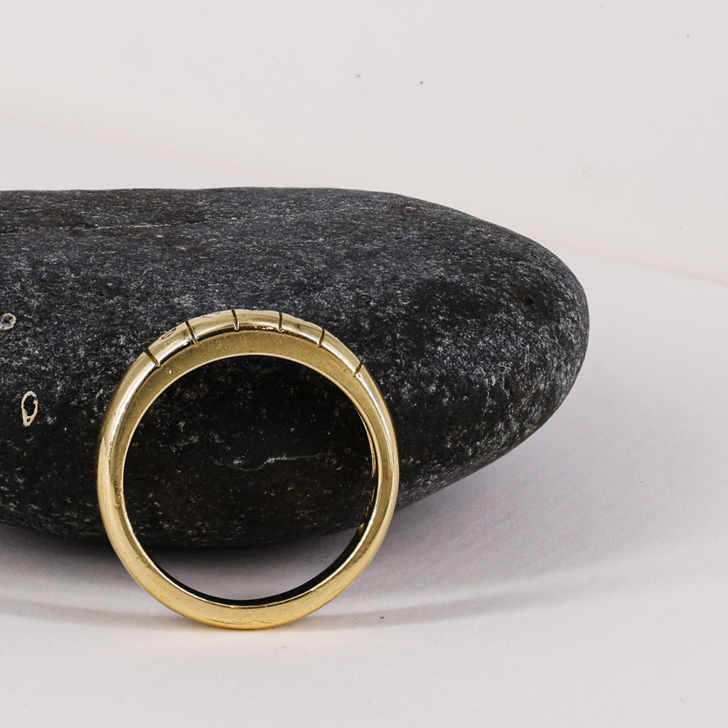 18ct Gold Timeless Signature Ring