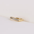 9ct Yellow Gold Diamond Graduated Band