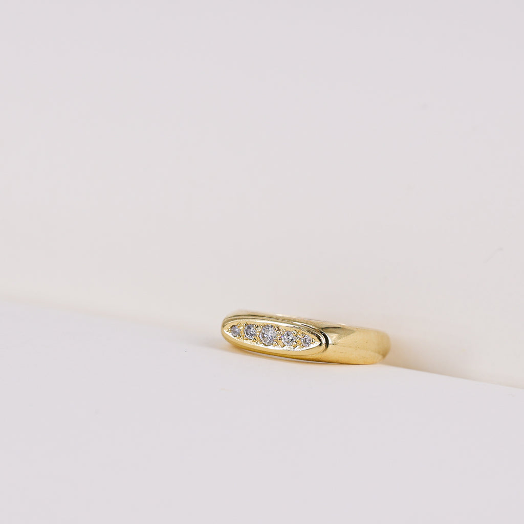18ct Gold Band with Diamond Accent