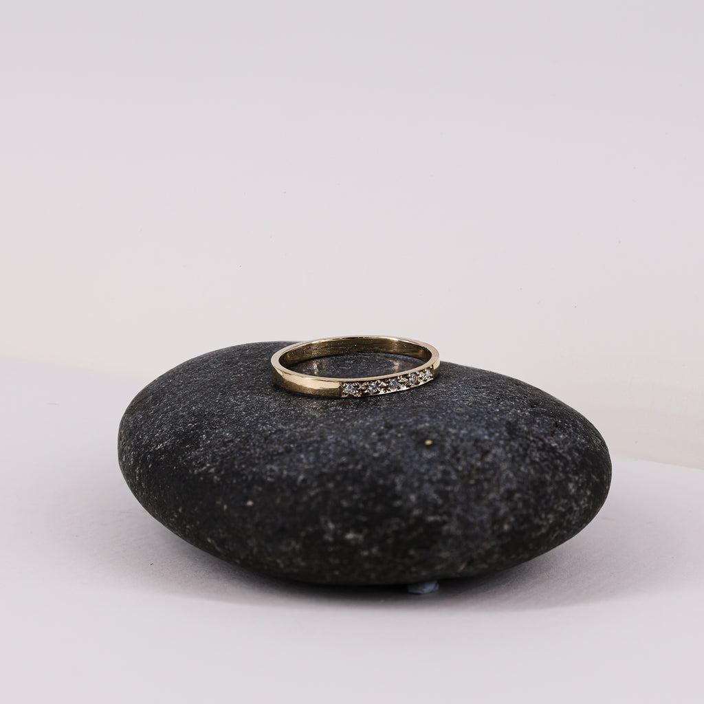 9ct Gold Classic Diamond Band