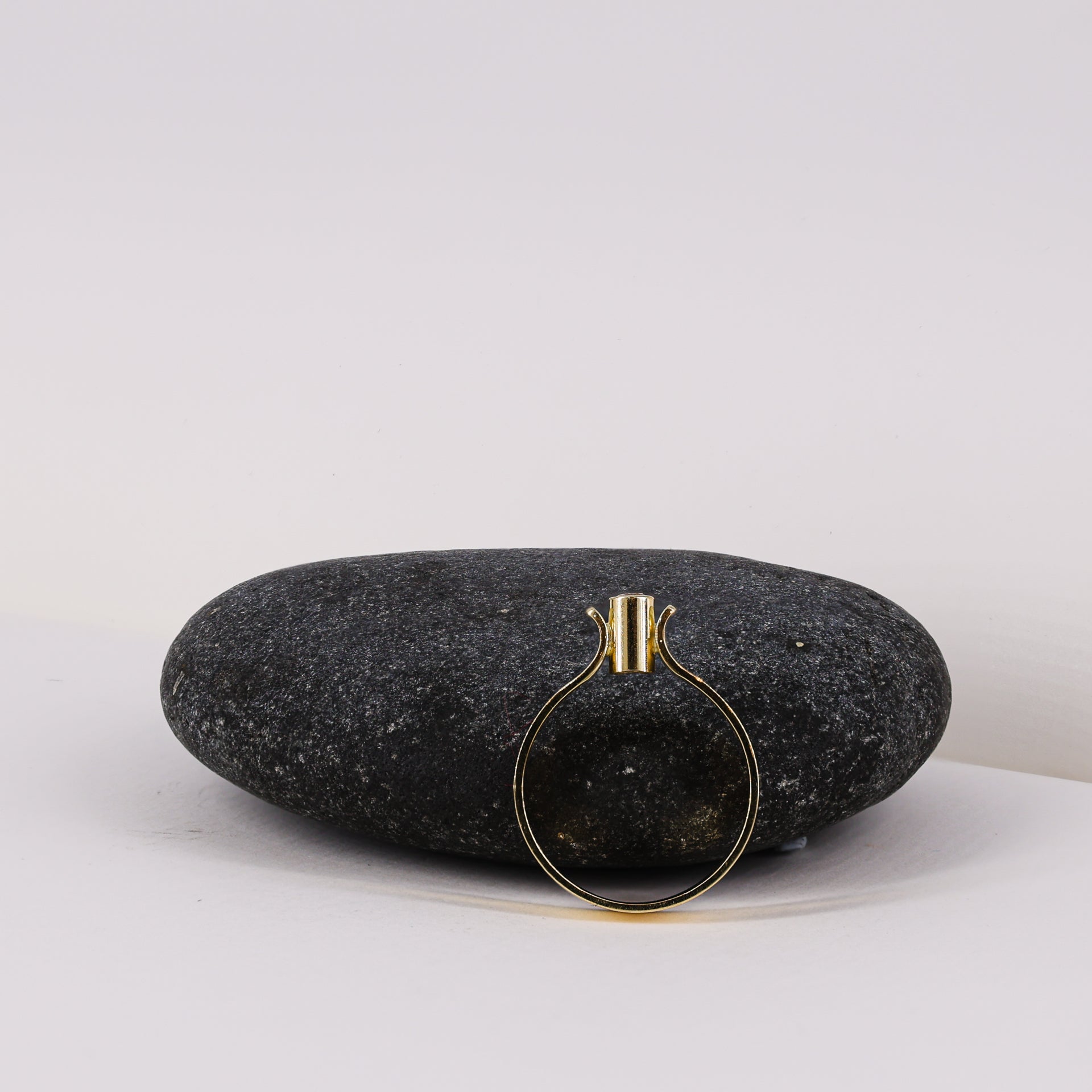 18ct Yellow Gold Bezel-set Diamond Ring