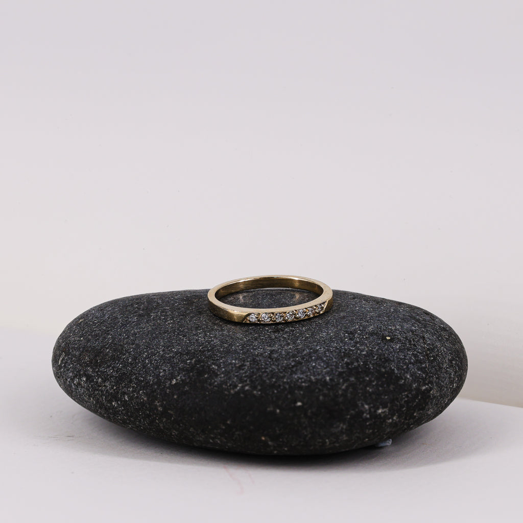 9ct Gold Classic Diamond Band