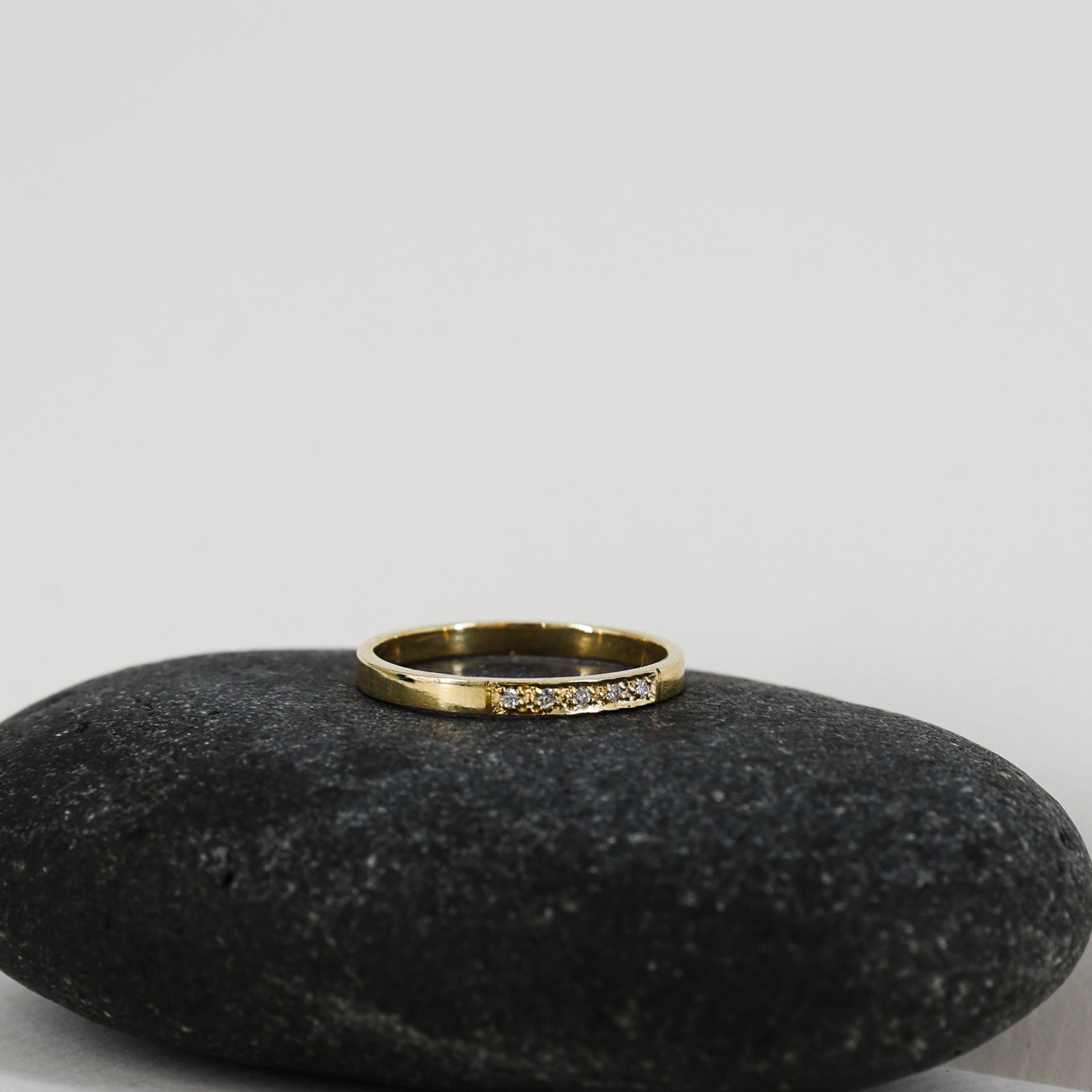 18ct Yellow Gold Wedding Band