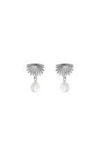 Silver Fan Tail Pearl Studs