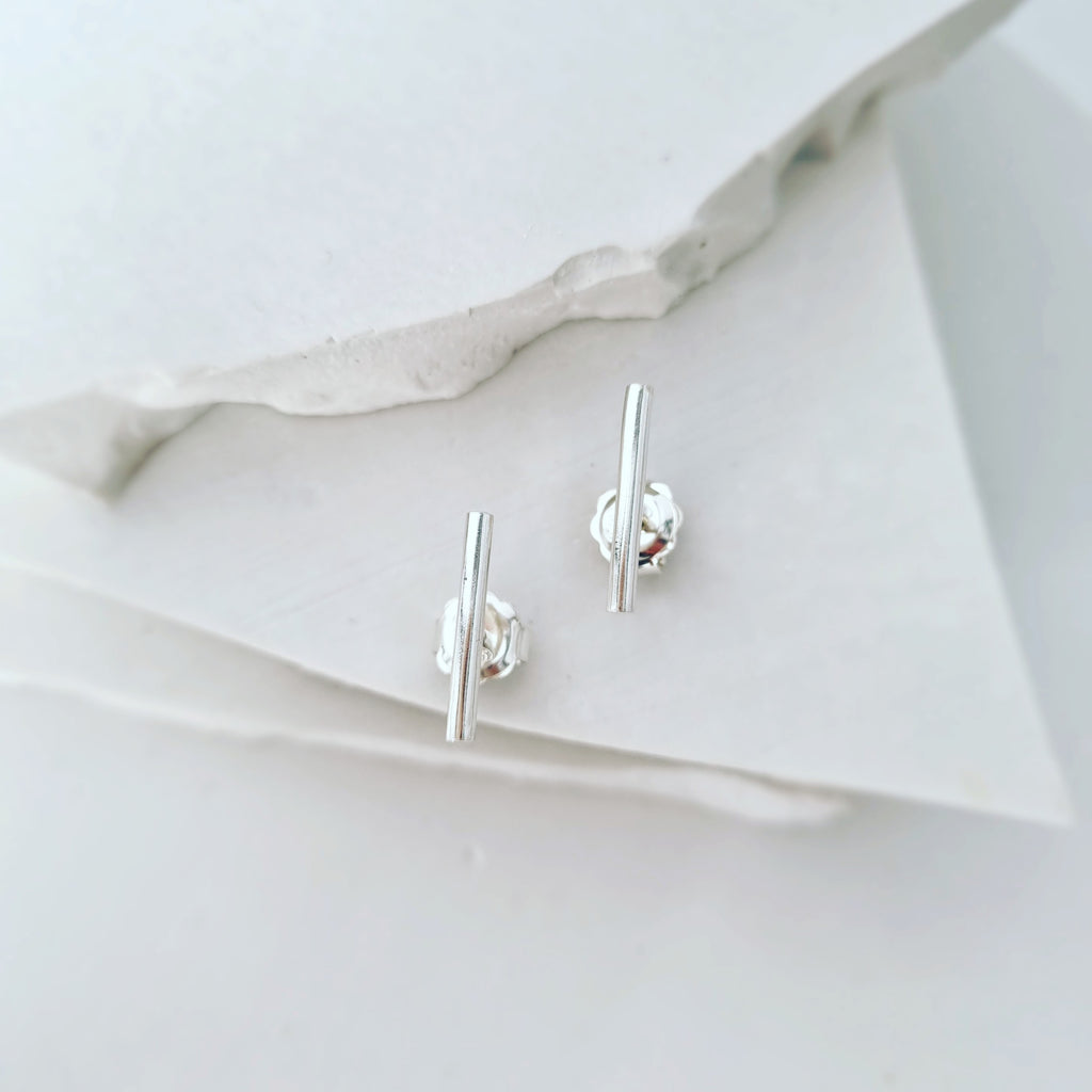 Round Wire Bar Studs