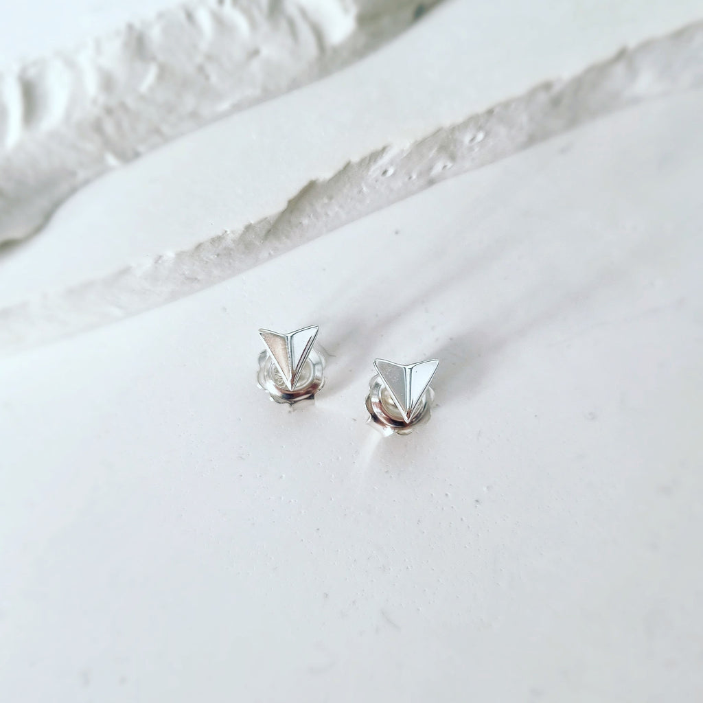 Arrowhead Studs