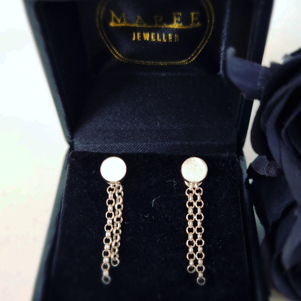 Round Studs with Chain