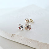 Flur studs