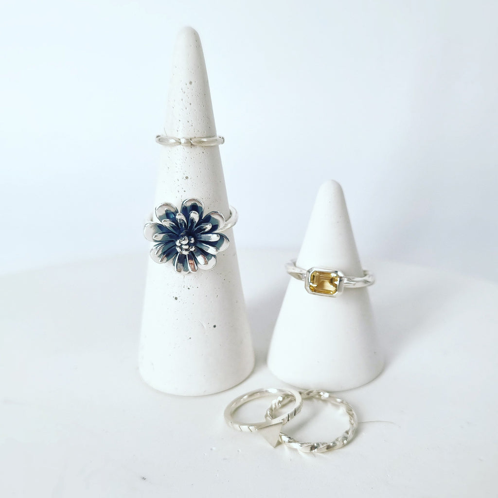 Eternal Bloom: Flower Ring In Silver