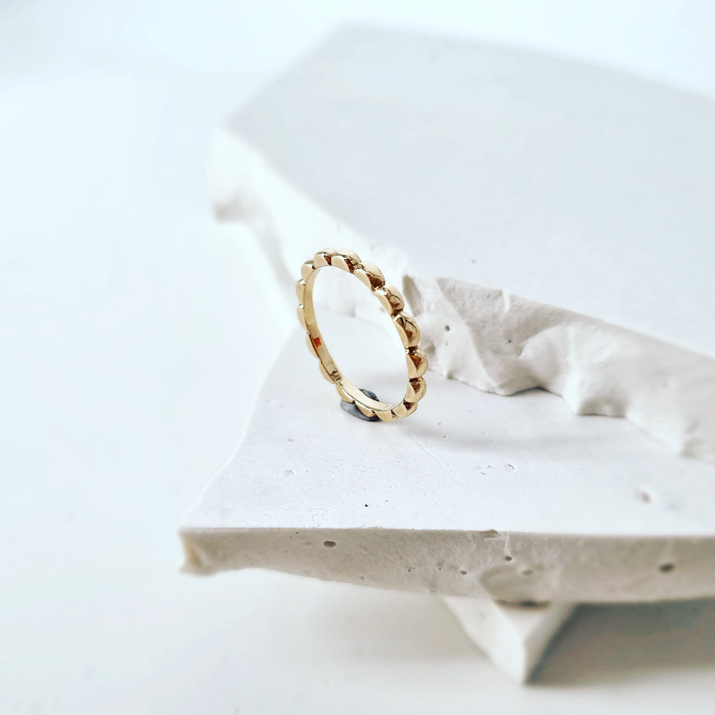 Discover Your Signature Stack: Scallop Stacking Ring In Red Gold