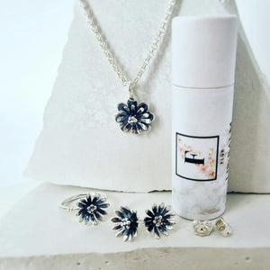 Tinted Lip Balm with Flower Parure